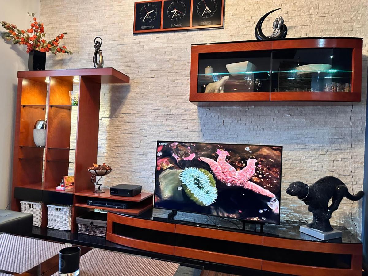 Be Inn - Luxury Apartment Gliwice Ngoại thất bức ảnh