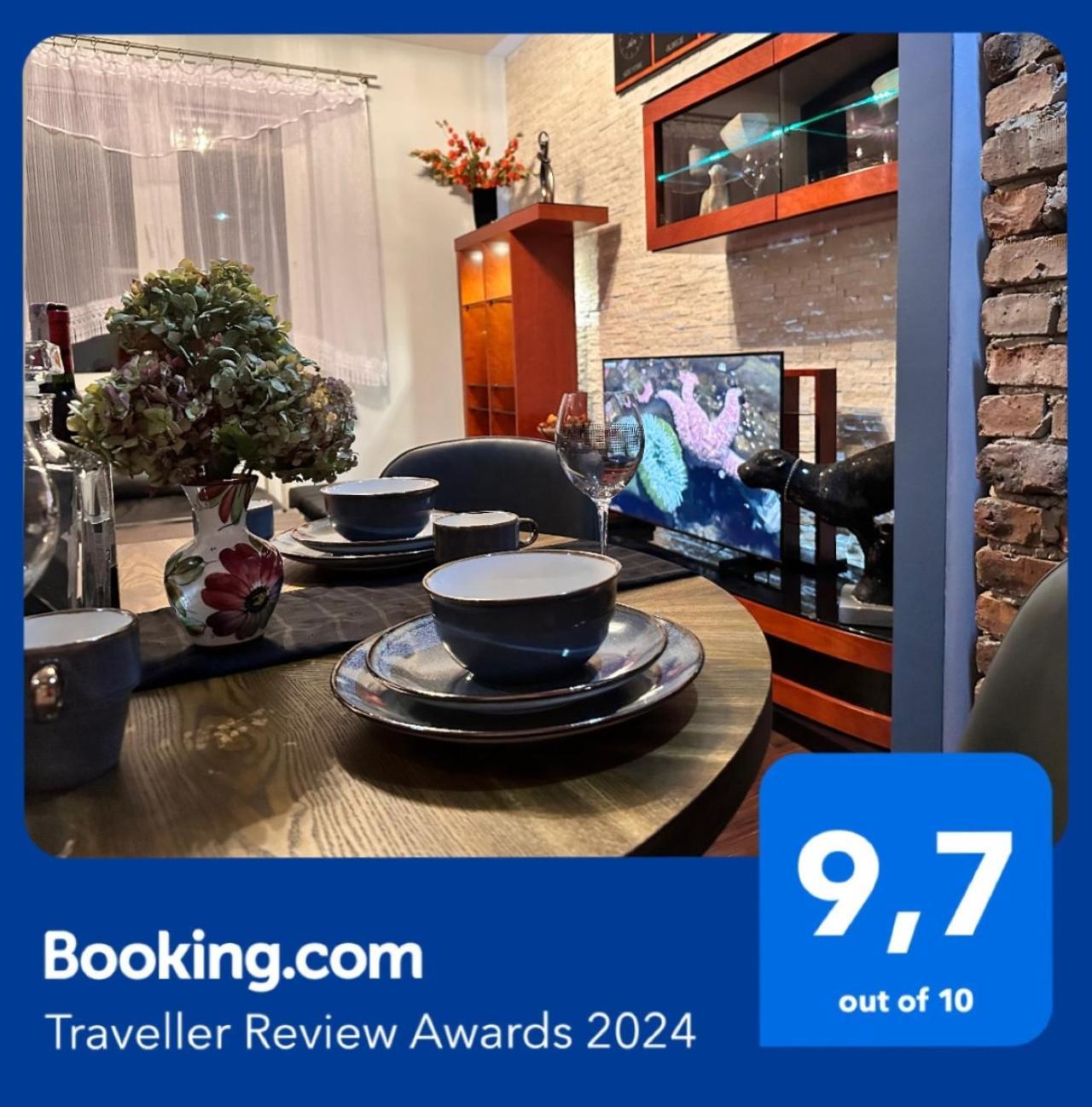 Be Inn - Luxury Apartment Gliwice Ngoại thất bức ảnh